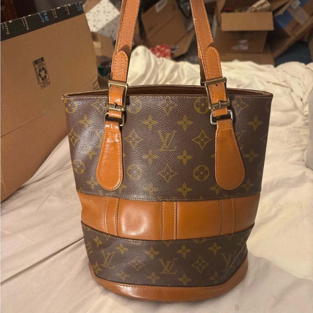 Louis Vuitton Brown Monogram Canvas and Tan Leather Bucket Shoulder Bag circa 70